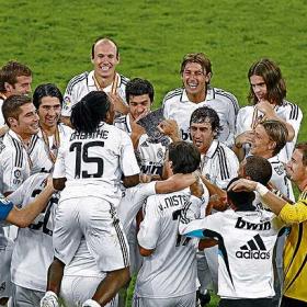 FINAL DE LA SUPERCOPA DE ESPAÑA   REAL MADRID  4 - VALENCIA  2